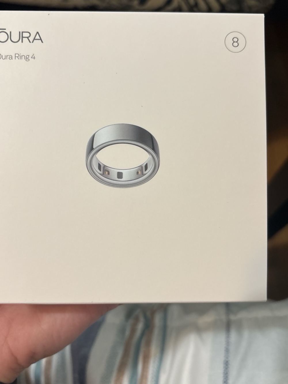 Oura Ring 4 Silver Smart Ring (Size 8) new in box (wanted the 5 instead) - Picture 3 of 5